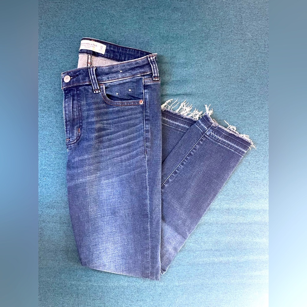 Abercrombie & Fitch The Super Skinny Ankle Mid Rise